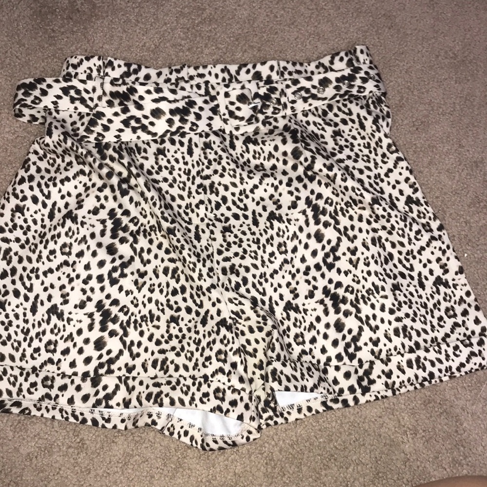 leopard print belted shorts
